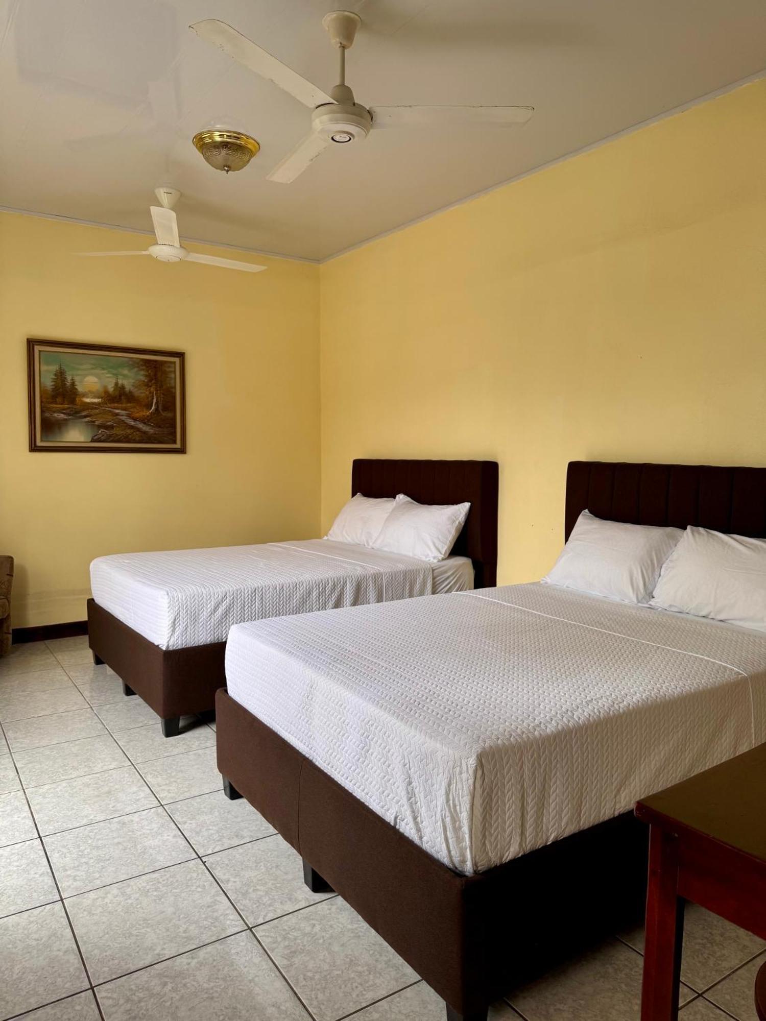 קפוס Hotel Malinche מראה חיצוני תמונה